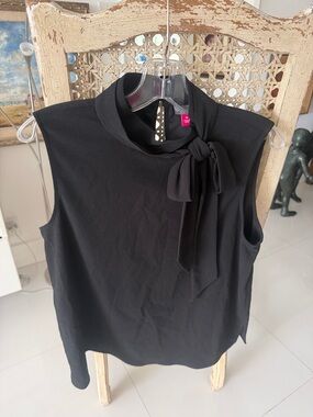 Vince Camuto Black Sleeveless Tie-Neck Camisole